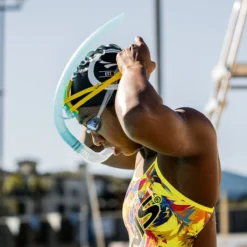 Tuba Frontal Finis STABILITY SNORKEL Yellow 5 Tuba Frontal Finis STABILITY SNORKEL Yellow -Équipement De Natation 1.05.021 teal usage.main 13