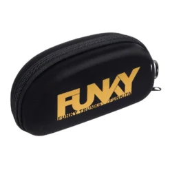 Etui à Lunettes Funky Trunks GOGGLE CASE Black Attack -Équipement De Natation case noir2